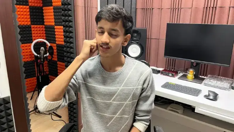 Singing lesson at Jatin Arora Music Studio
